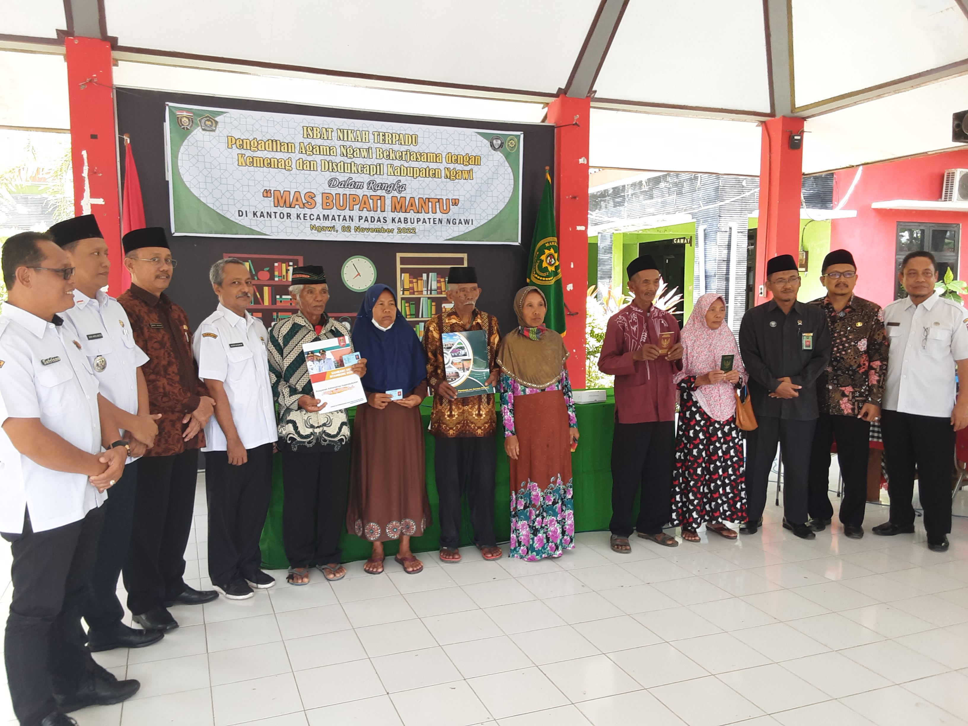 Isbat Nikah Terpadu Dalam Rangka Mas Bupati Ngawi Mantu Di Pendopo Kec. Padas