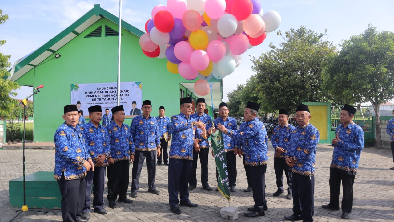 Upacara Bendera Dan Launching Kegiatan HAB Kemenag R.I Ke 78
