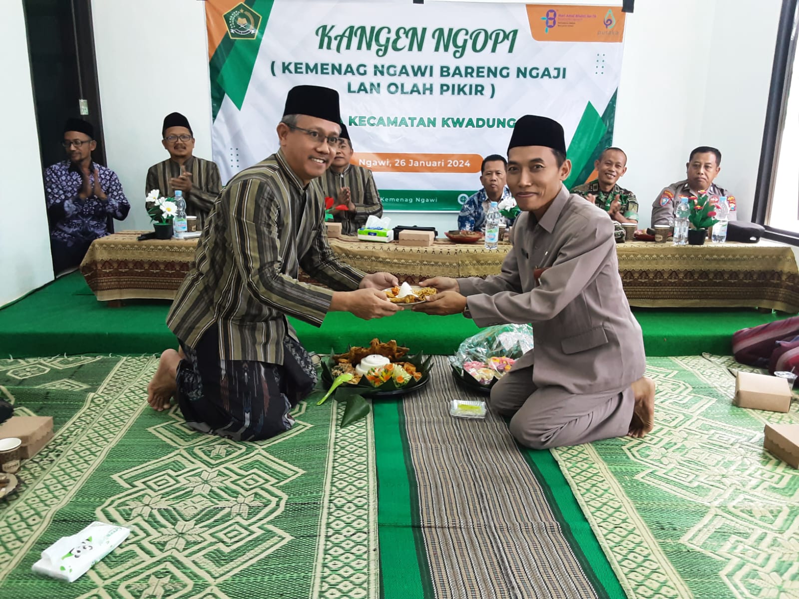 Kangen Ngopi Dan Tasyakuran Gedung Balai Nikah Dan Manasik Haji KUA Kwadungan