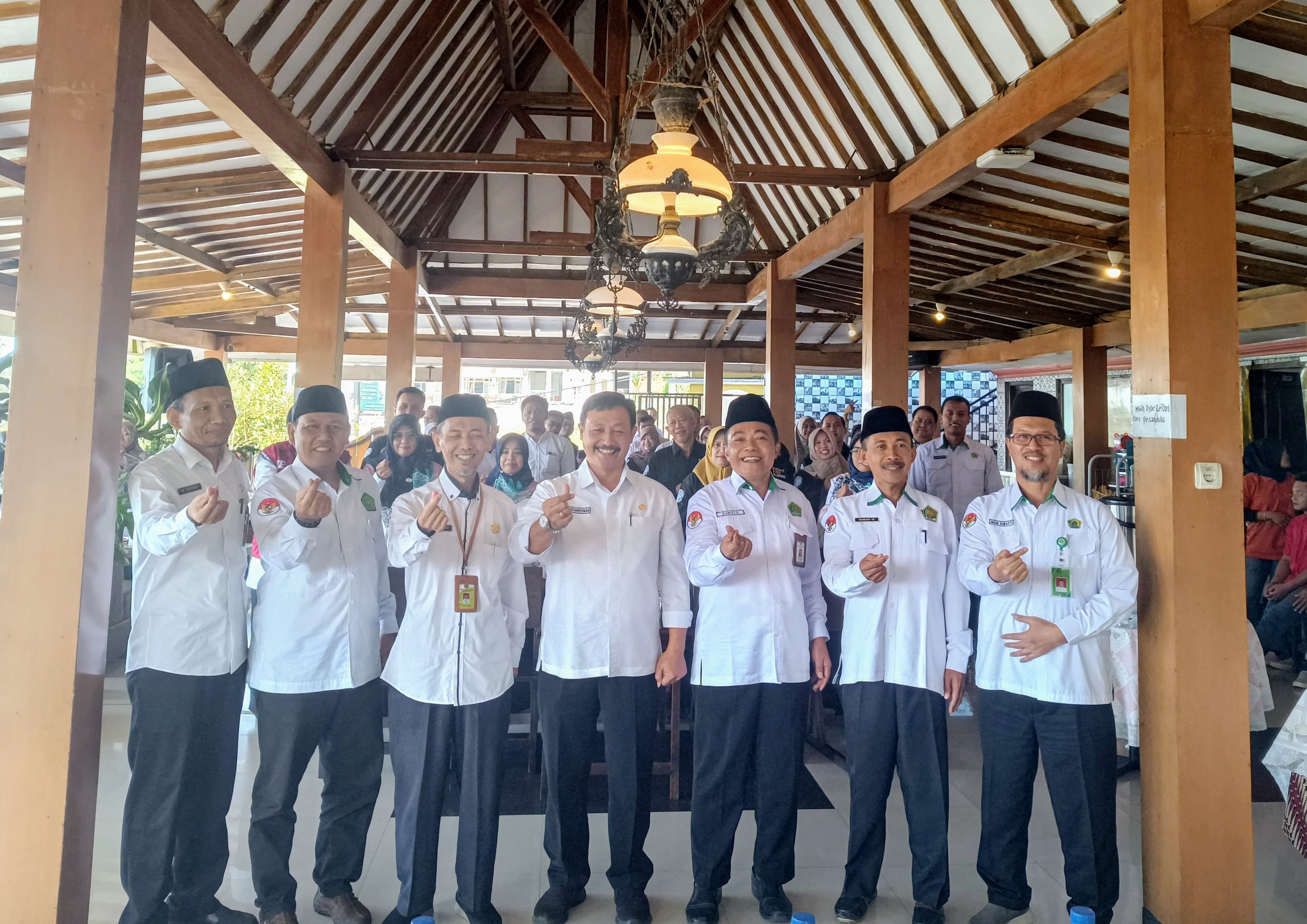 Rapat Koordinasi Kasubbag TU Se - Wilker Madiun Di Magetan