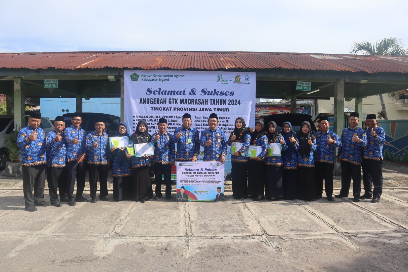 Apel Pagi Dan Penyerahan Penghargaan GTK Tingkat Prov. Jawa Timur 2024