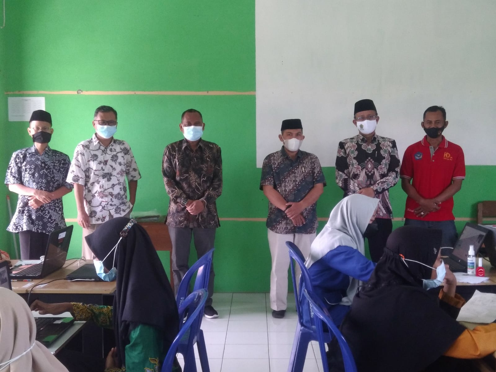 Kasubbag TU Kemenag Kab. Ngawi Moh. Wahib Tinjau KSMO Tahun 2021 Tingkat MTs di MAN 1 Ngawi.