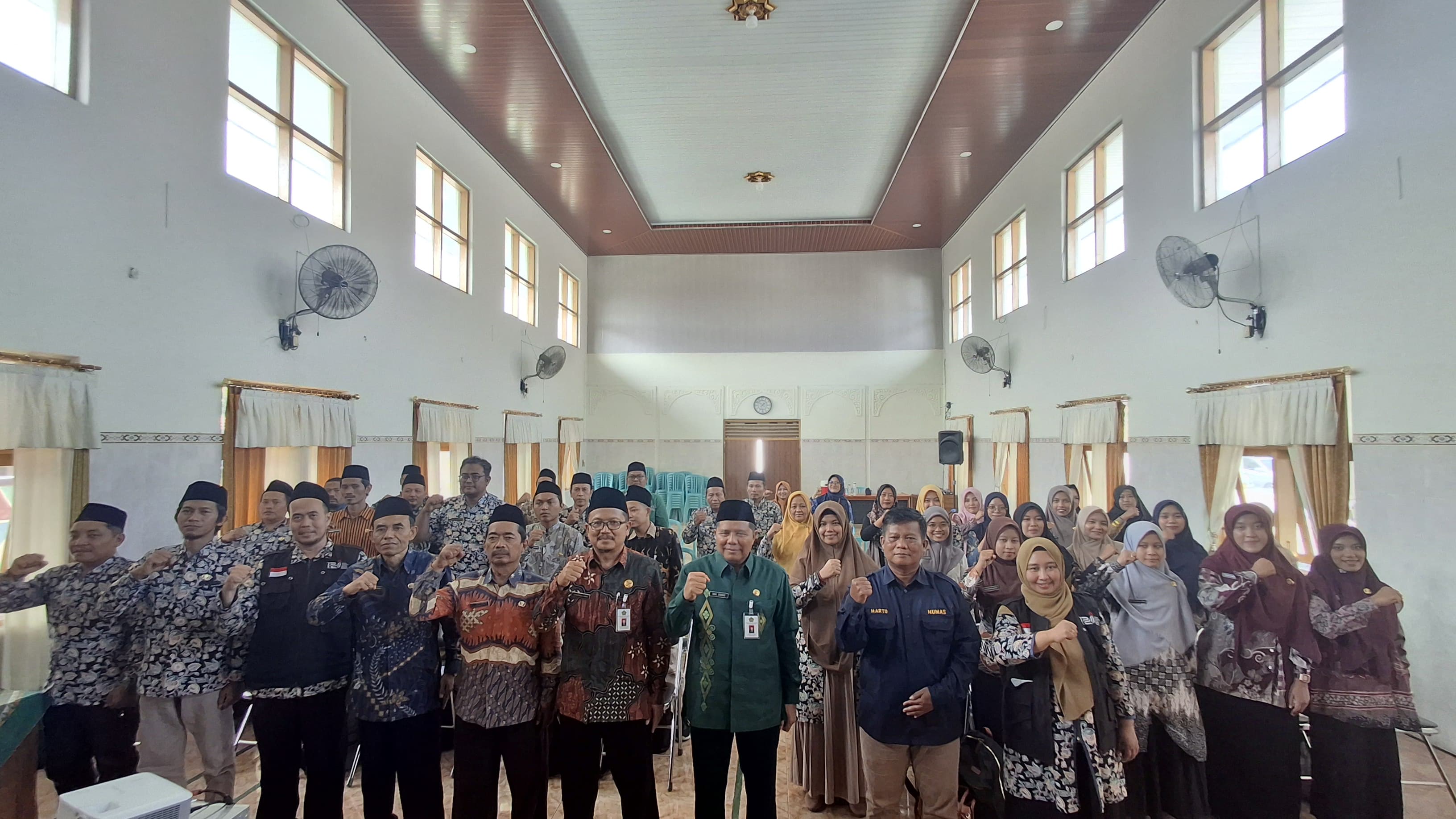 Seksi Bimas Islam Kemenag Ngawi Gelar Pelatihan Pembuatan Konten Kreatif Penyuluhan